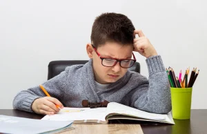 6 Study Habits That Stop Working in H2 Chemistry